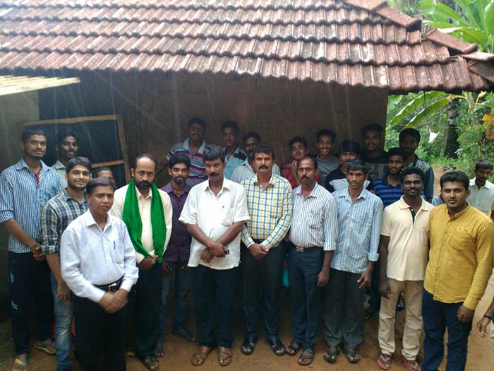 ಬೋಳಿಯಾರಿನ ಬಡ ಕುಟುಂಬಕ್ಕೆ ಮನೆ ನಿರ್ಮಿಸಲು ಸಜೀಪನಡು ಶ್ರೀ ಶಿವಾಜಿ ಬಳಗದಿಂದ ನೆರವು