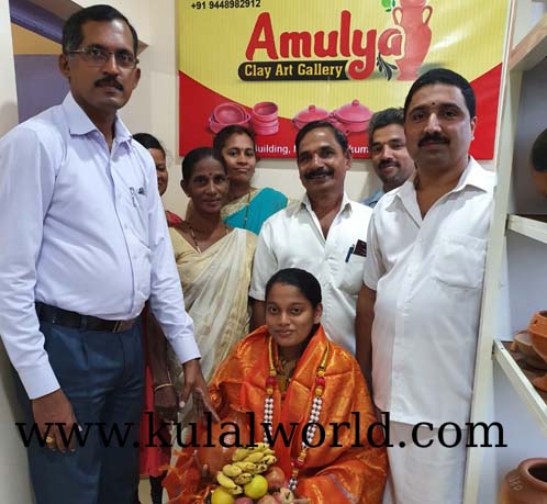 ಅಮೂಲ್ಯ ಕ್ಲೇ ಆರ್ಟ್ ಗ್ಯಾಲರಿ ವತಿಯಿಂದ ವಿದ್ಯಾರ್ಥಿನಿಗೆ ಸನ್ಮಾನ